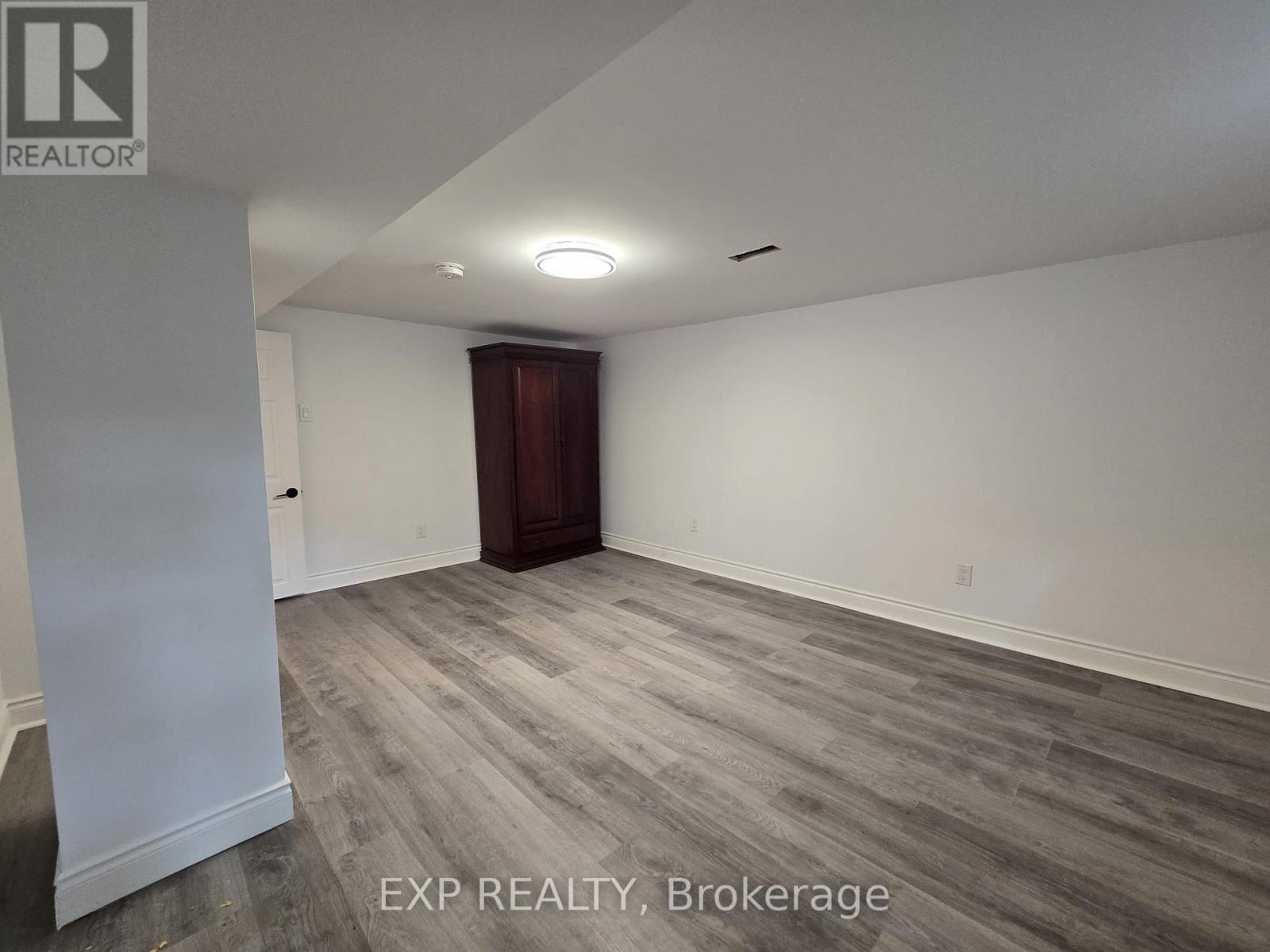 B - 20 Newhaven Street, Ottawa, Ontario  K2G 0X5 - Photo 24 - X13436010