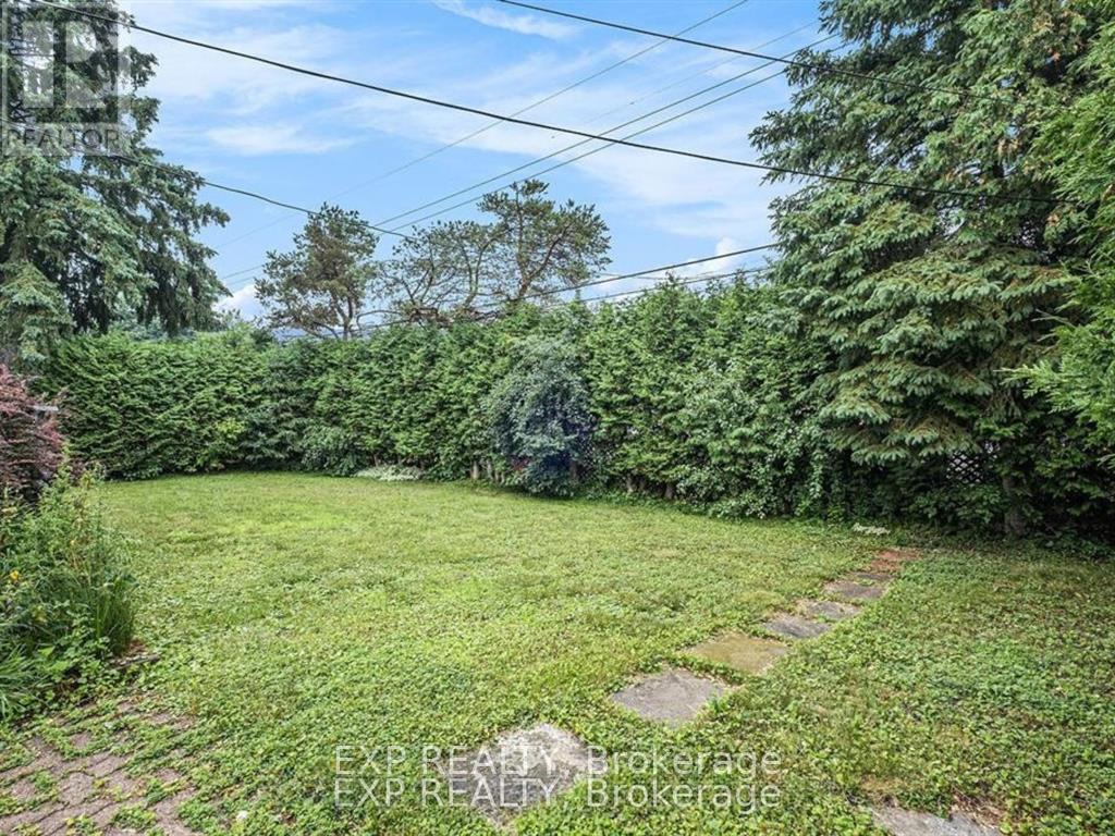 B - 20 Newhaven Street, Ottawa, Ontario  K2G 0X5 - Photo 30 - X13436010