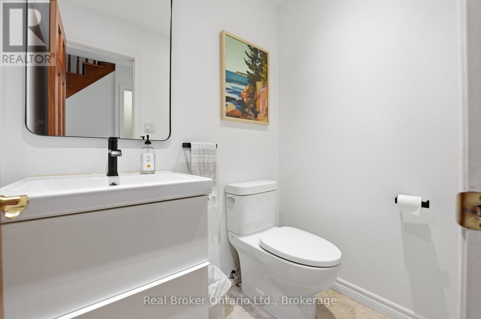 245 Applevale Court, Burlington, Ontario  L7L 2C1 - Photo 18 - W13435900