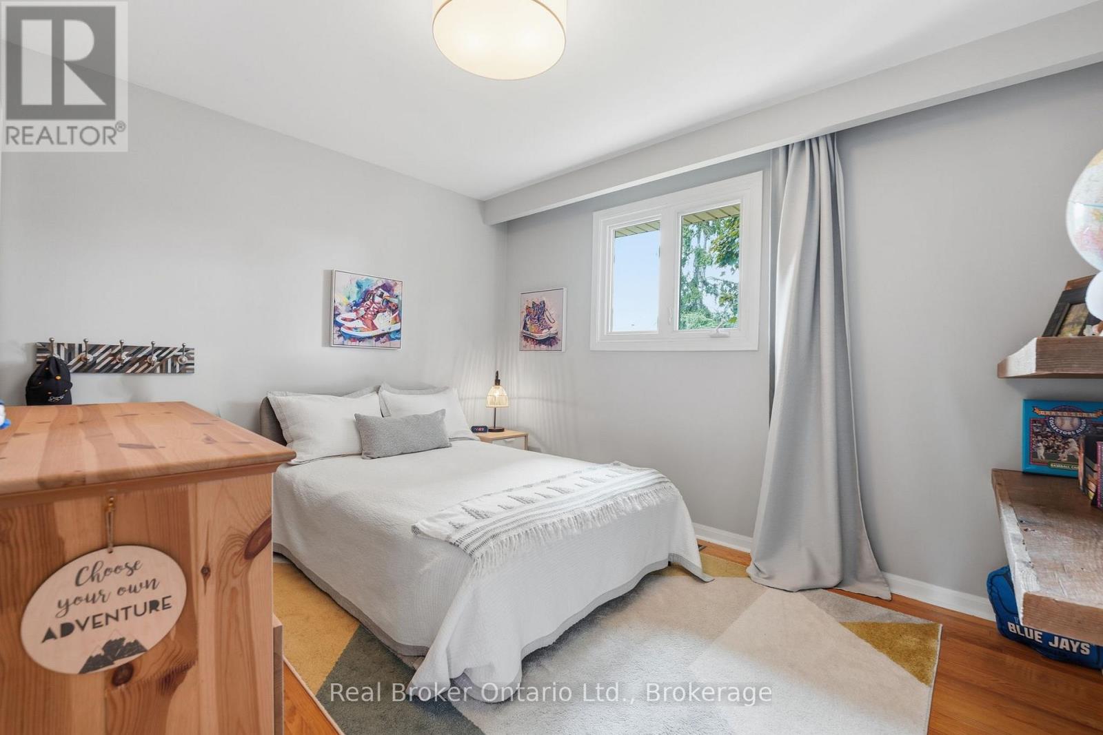 245 Applevale Court, Burlington, Ontario  L7L 2C1 - Photo 26 - W13435900