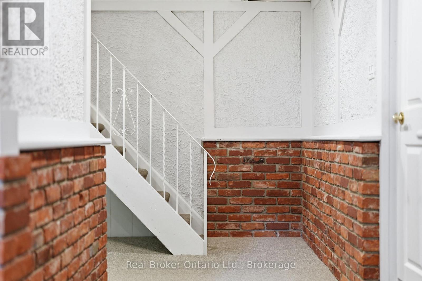 245 Applevale Court, Burlington, Ontario  L7L 2C1 - Photo 28 - W13435900