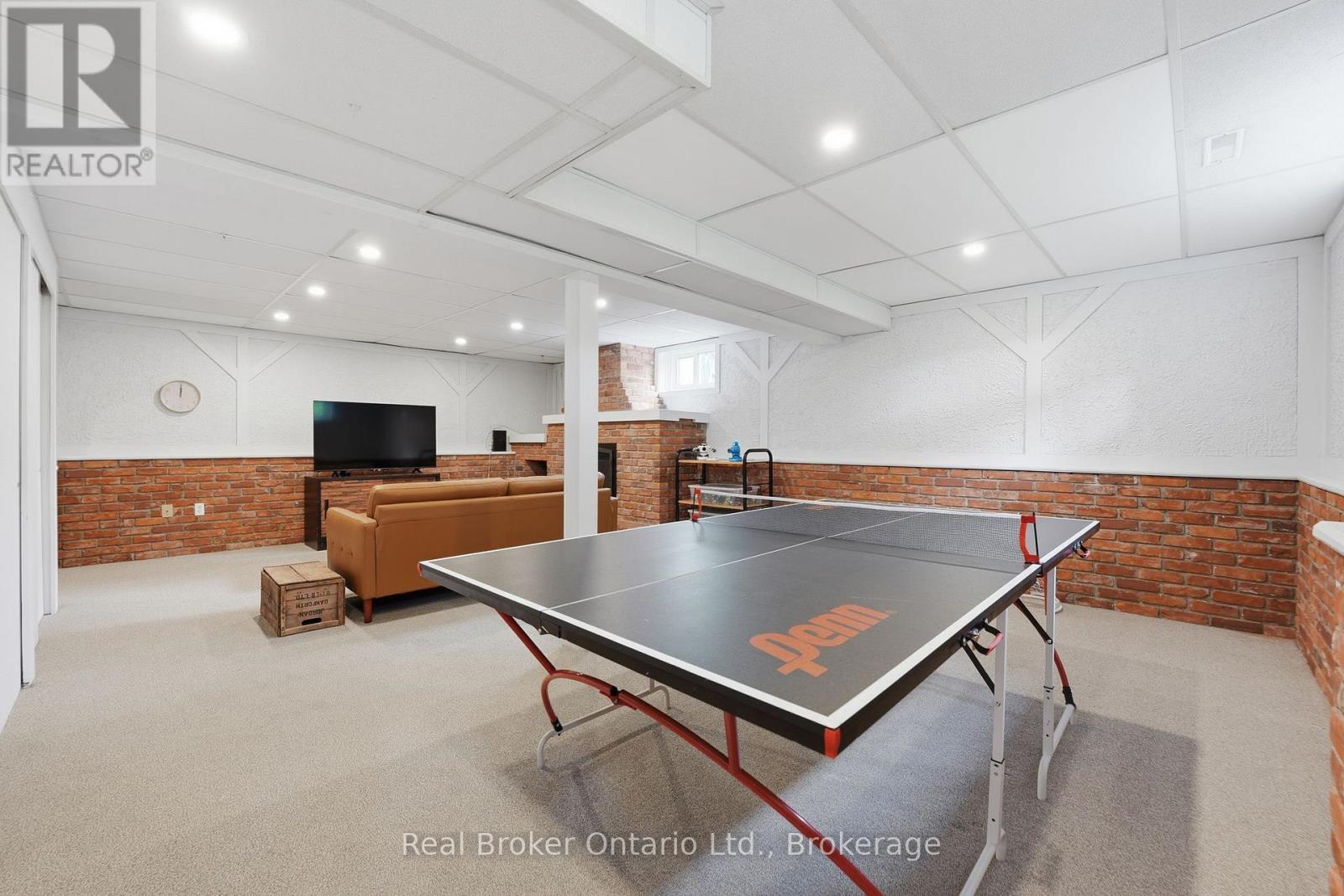 245 Applevale Court, Burlington, Ontario  L7L 2C1 - Photo 33 - W13435900