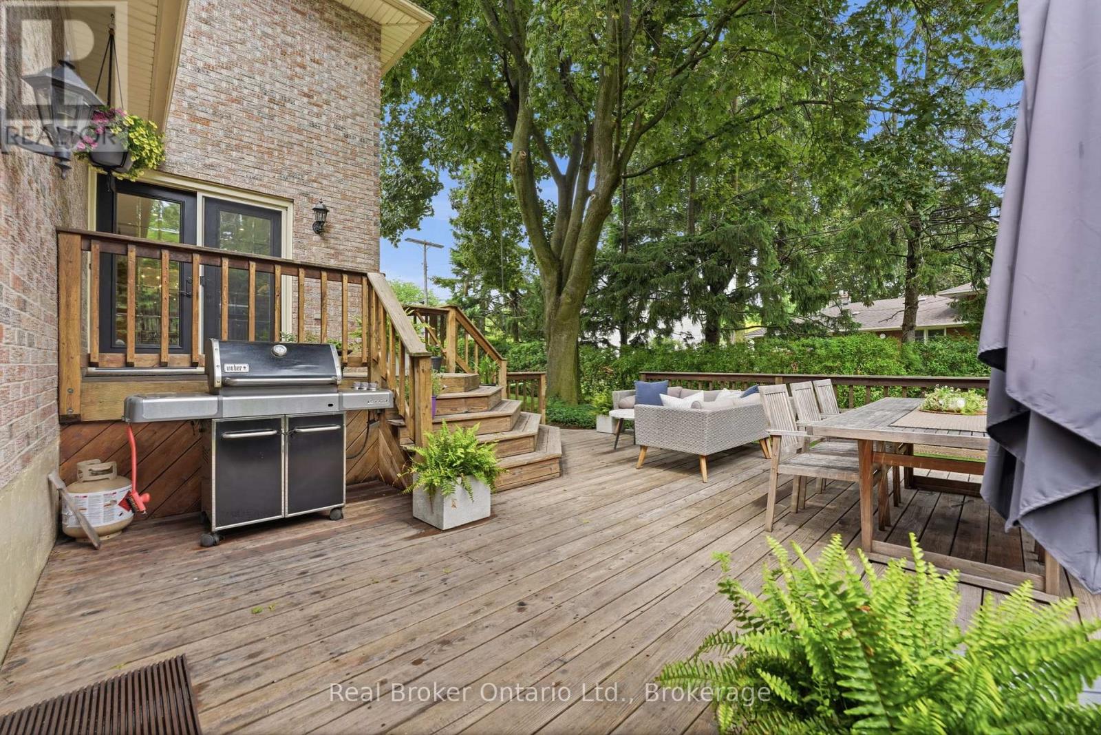 245 Applevale Court, Burlington, Ontario  L7L 2C1 - Photo 39 - W13435900