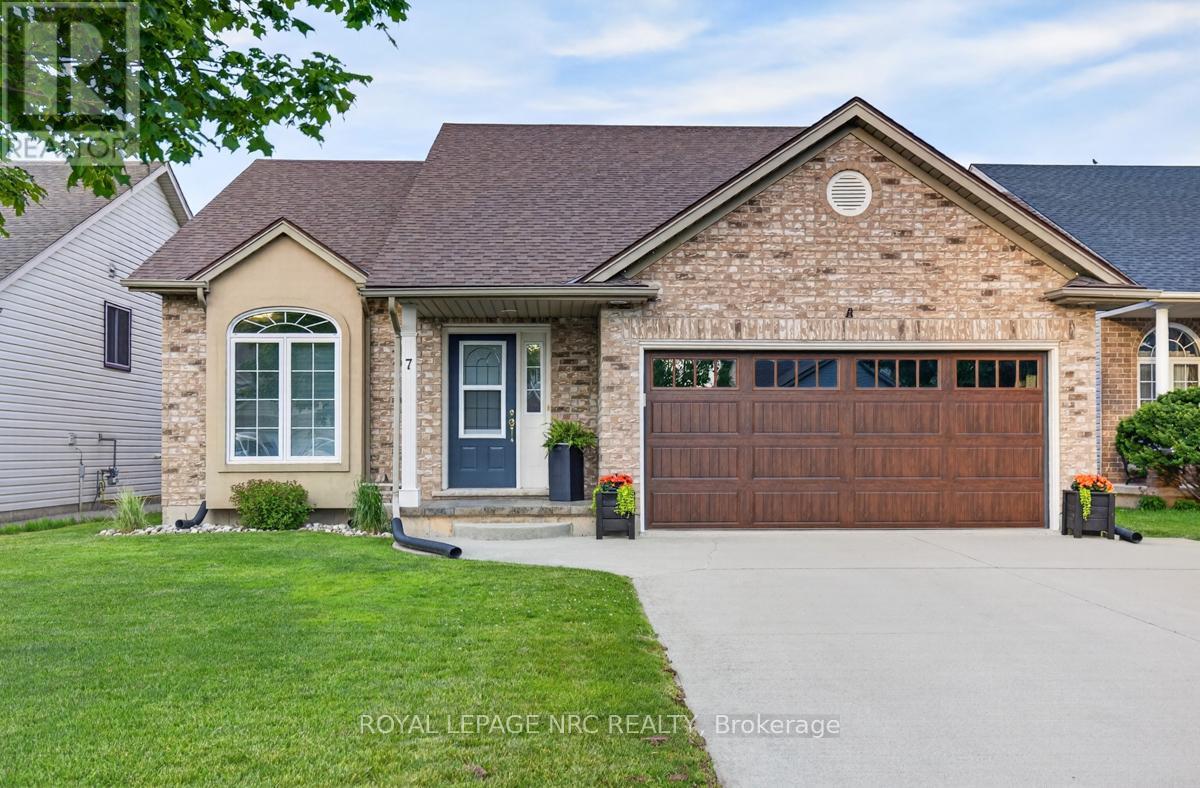 7 MASON DRIVE, Pelham, Ontario