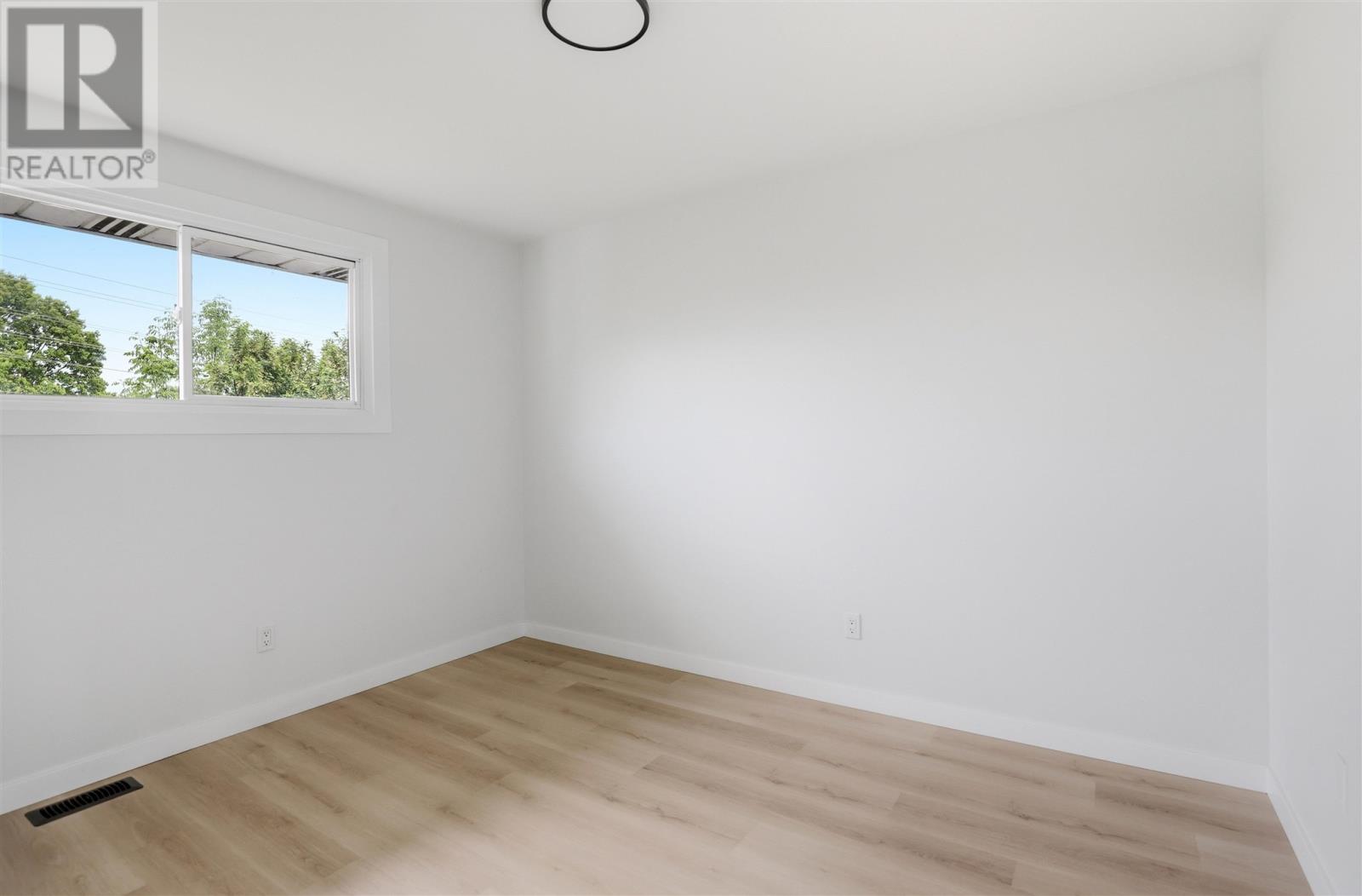 66 Copernicus Dr, Sault Ste. Marie, Ontario  P6A 6H2 - Photo 13 - SM261388