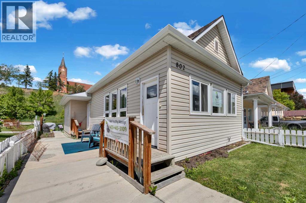 804 Mcdougall Road NE, Calgary, Alberta  T2E 5A3 - Photo 19 - A2319749