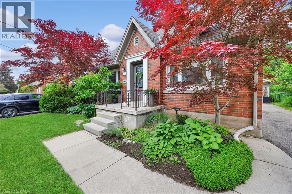 45 Glendale Road, Kitchener, Ontario N2H 2Z7 - Photo 3 - 40838094