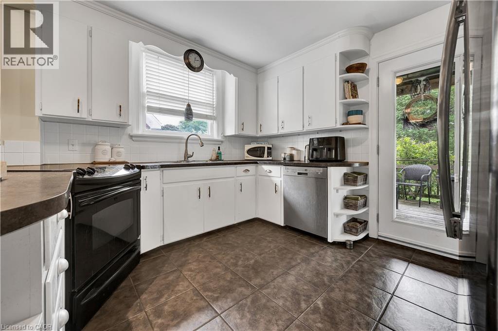 45 Glendale Road, Kitchener, Ontario N2H 2Z7 - Photo 9 - 40838094