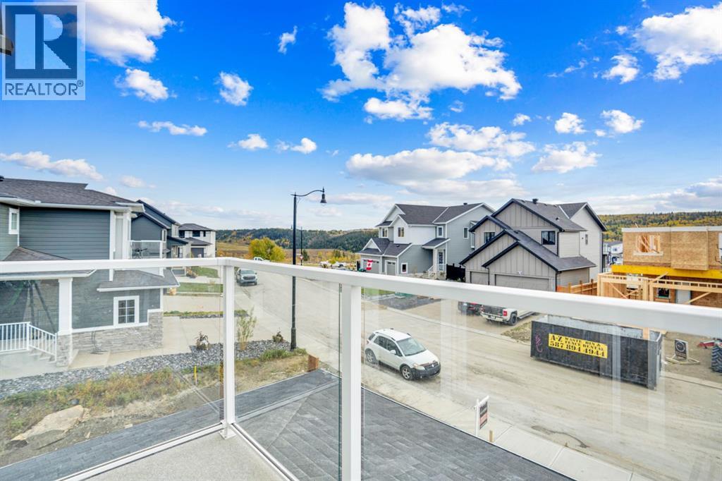 75 Sunvalley Way, Cochrane, Alberta  T4C 0X8 - Photo 12 - A2302067
