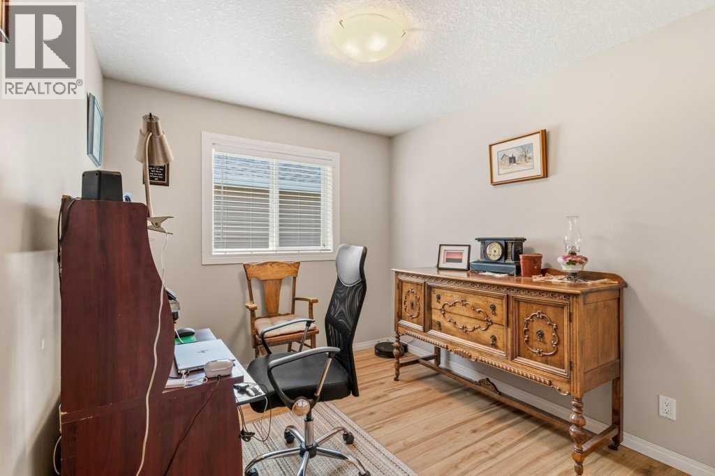 38 Lucky Place, Sylvan Lake, Alberta  T4S 0B1 - Photo 13 - A2317451