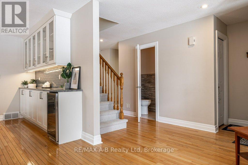 86 Freeland Drive, Stratford, Ontario N4Z 1H1 - Photo 6 - X13435892