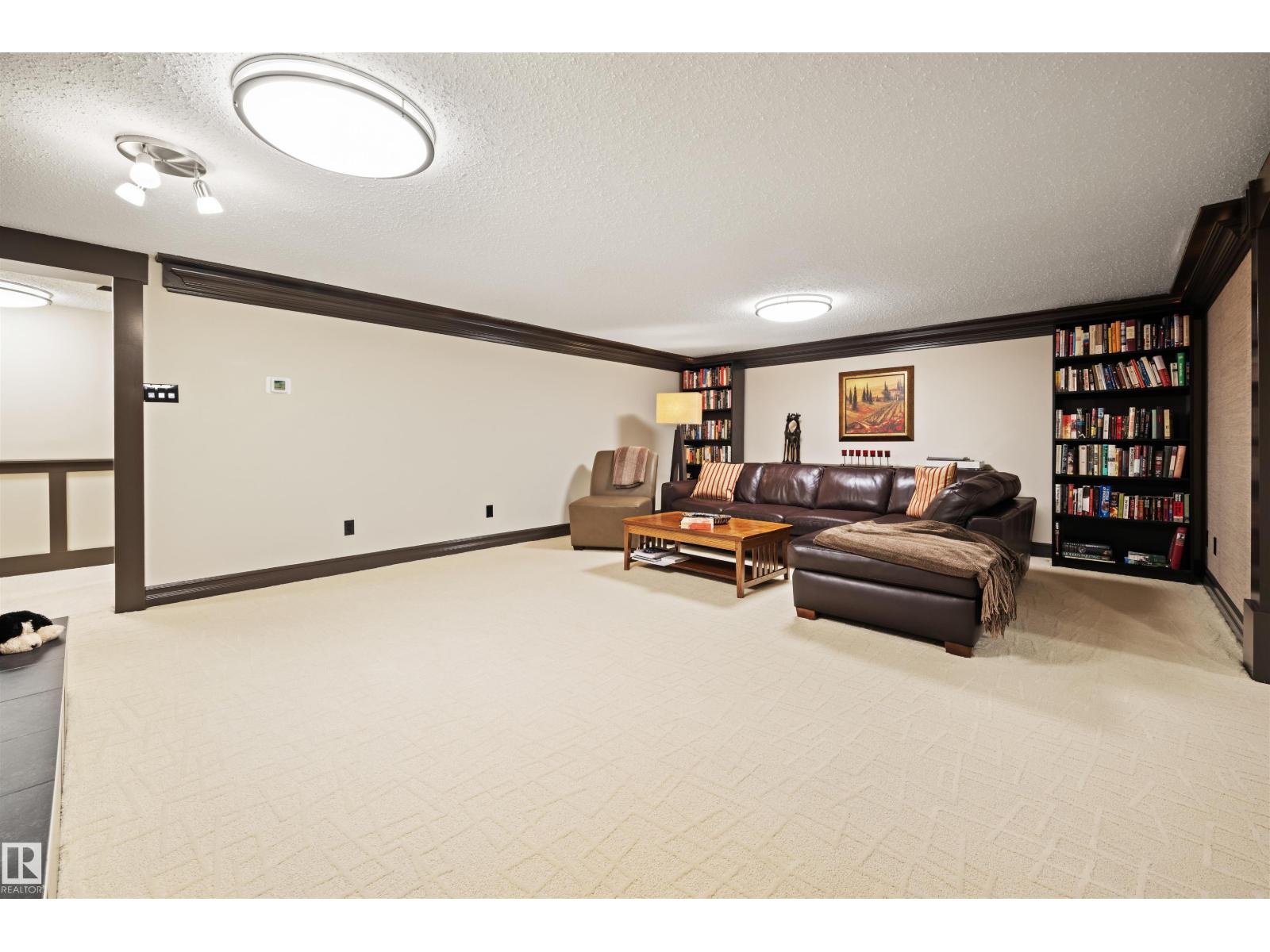 111 Fairway Dr NW, Edmonton, Alberta  T6J 2C2 - Photo 32 - E4493288