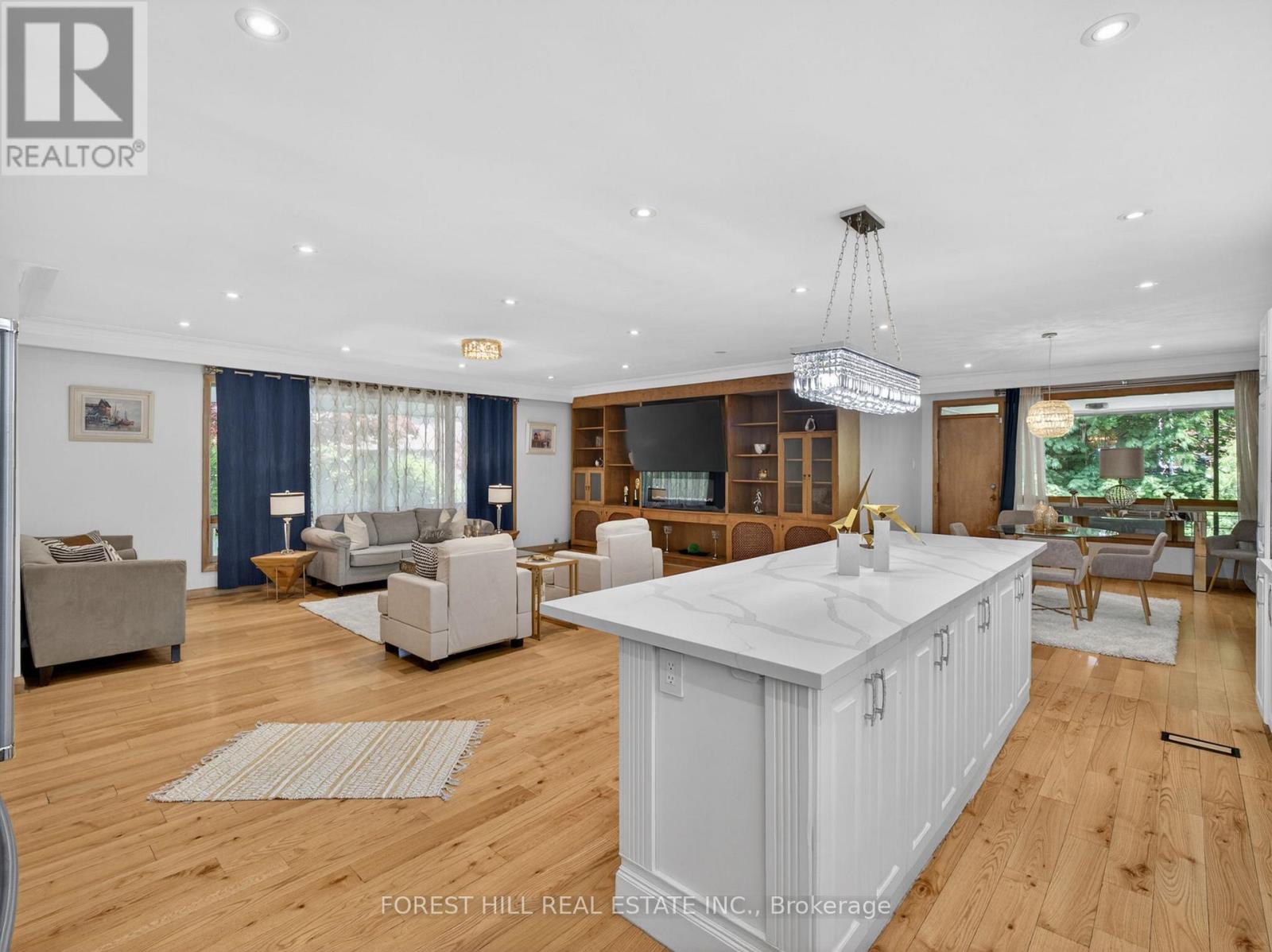 3 Glen Rush Boulevard, Toronto, Ontario  M5N 2T2 - Photo 14 - C13435994