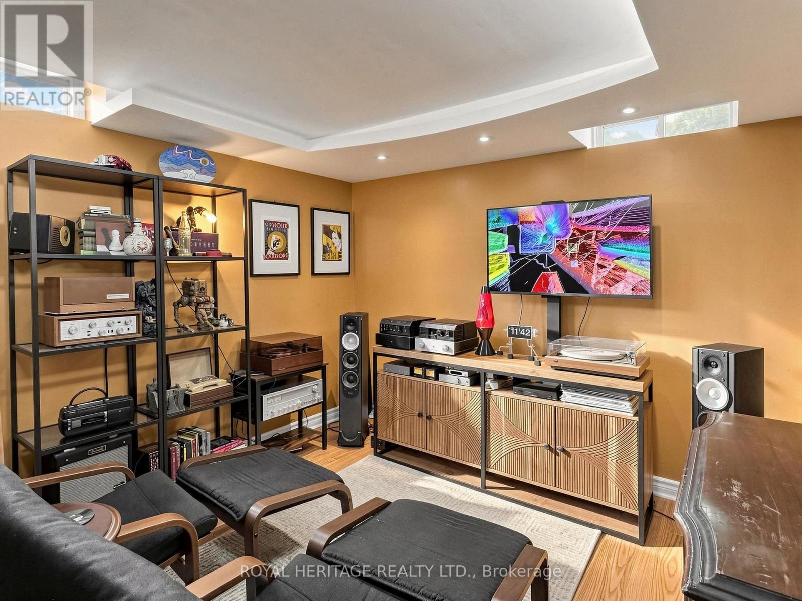 1 Wakem Court, Whitby, Ontario  L1P 1T8 - Photo 38 - E13436014