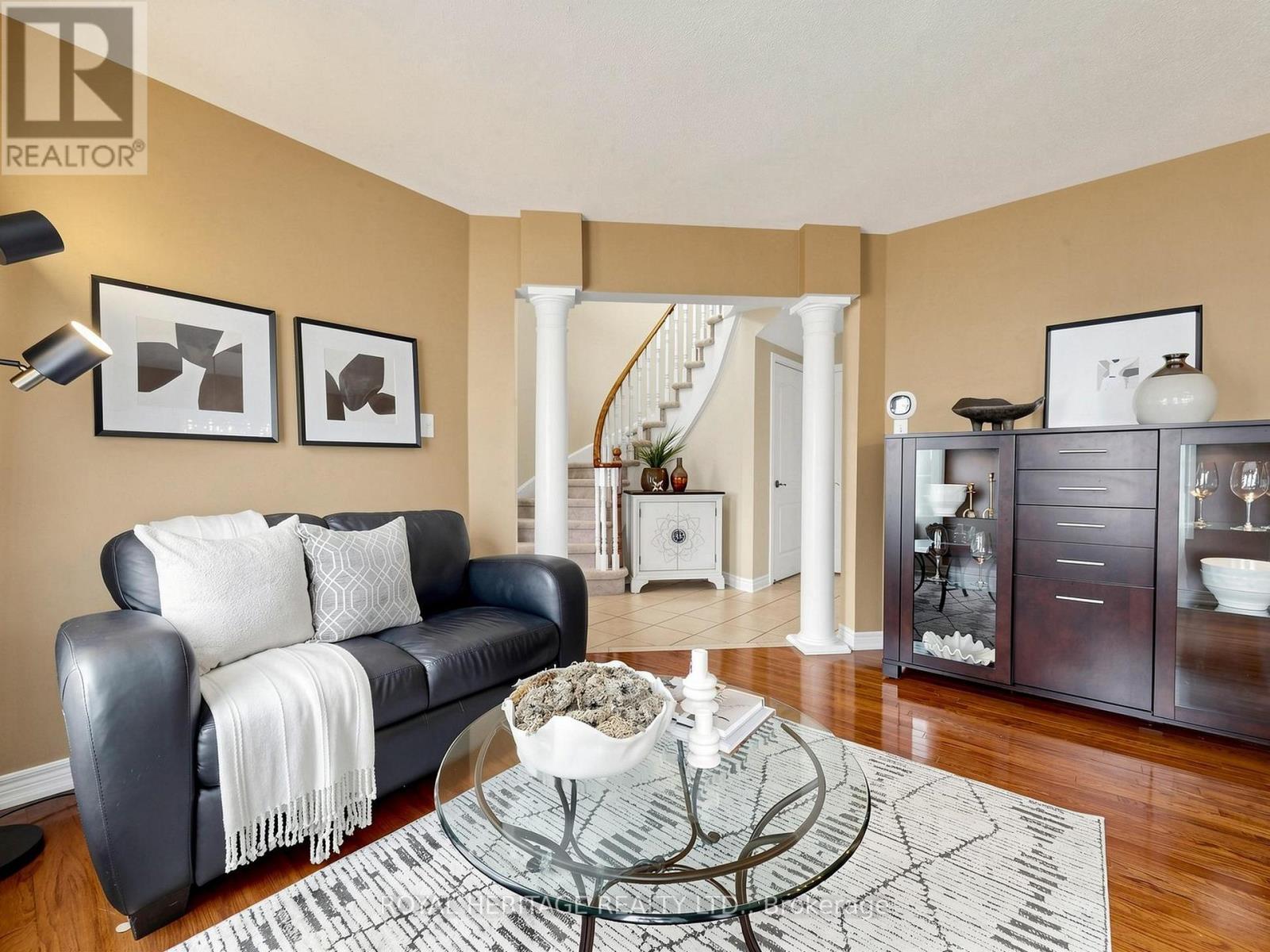 1 Wakem Court, Whitby, Ontario  L1P 1T8 - Photo 6 - E13436014