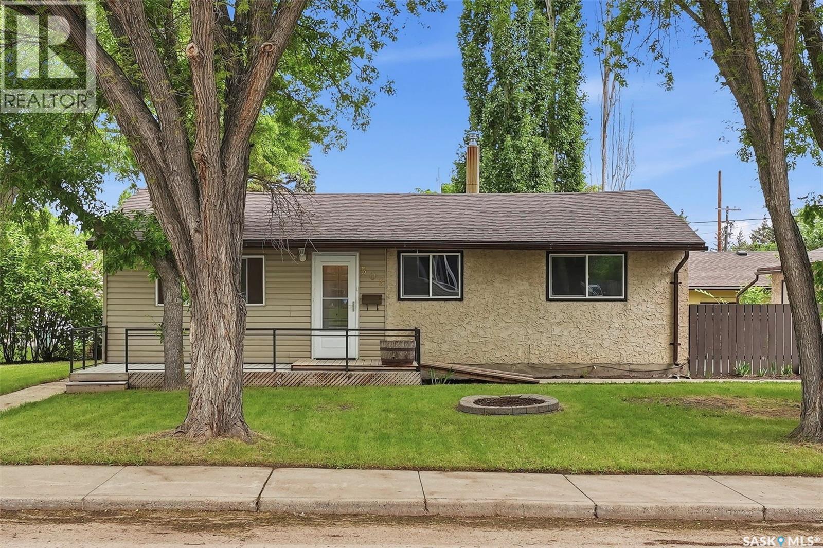 502 X Avenue N, Saskatoon, Saskatchewan  S7L 3K2 - Photo 2 - SK039203