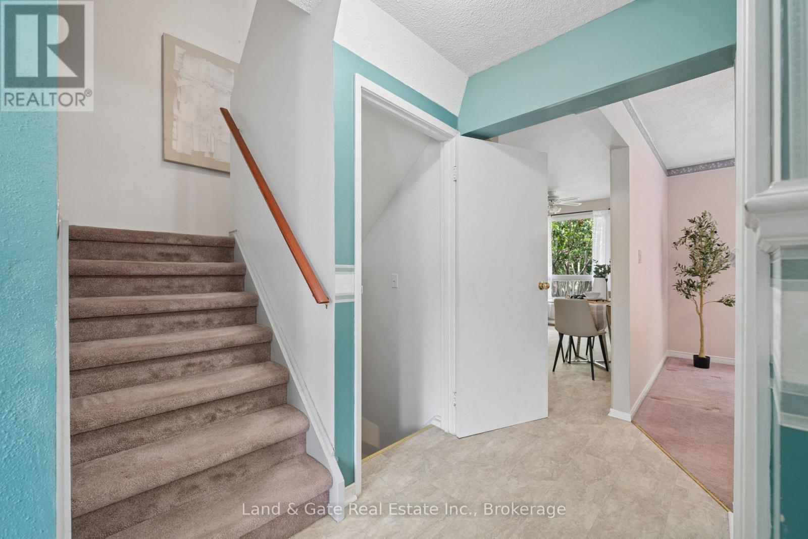 1286 Pinehurst Avenue, Oshawa, Ontario  L1H 8G5 - Photo 23 - E13433856