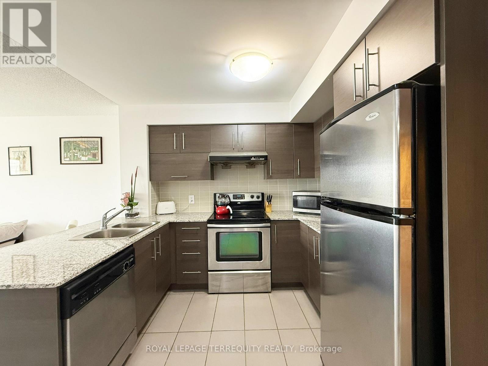 709 - 253 South Park Road, Markham, Ontario  L3T 0B4 - Photo 6 - N13417826