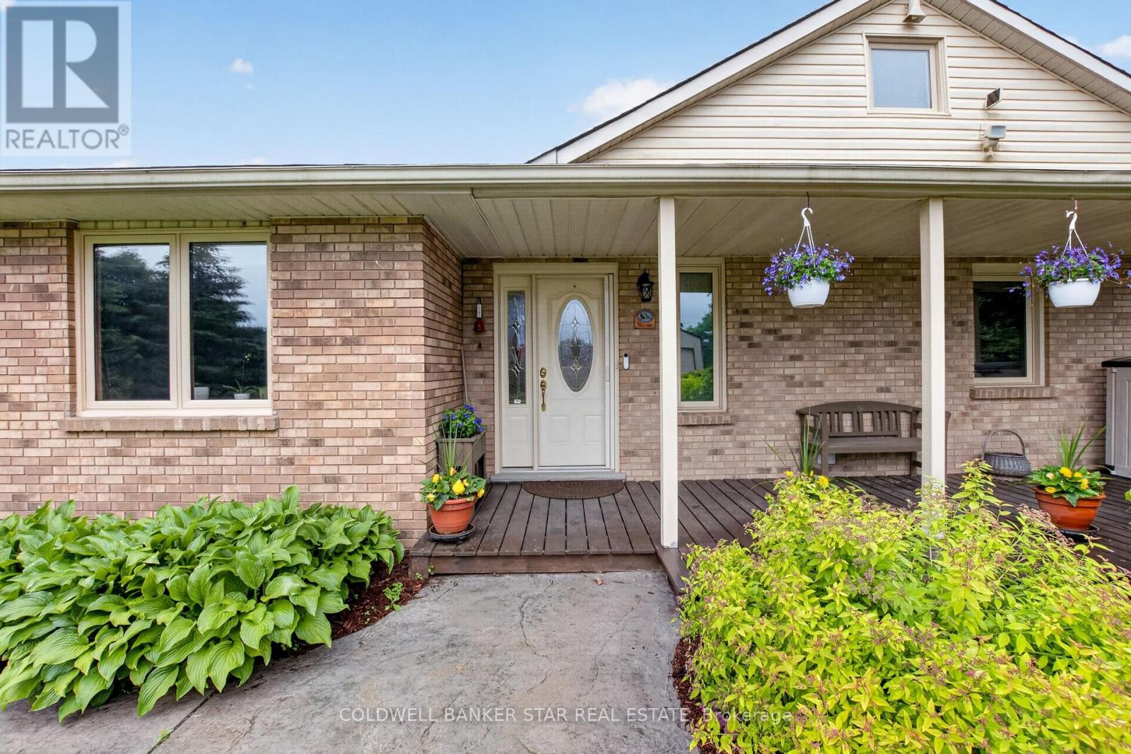 34959 Third Line, Southwold, Ontario  N0L 2G0 - Photo 4 - X13435920
