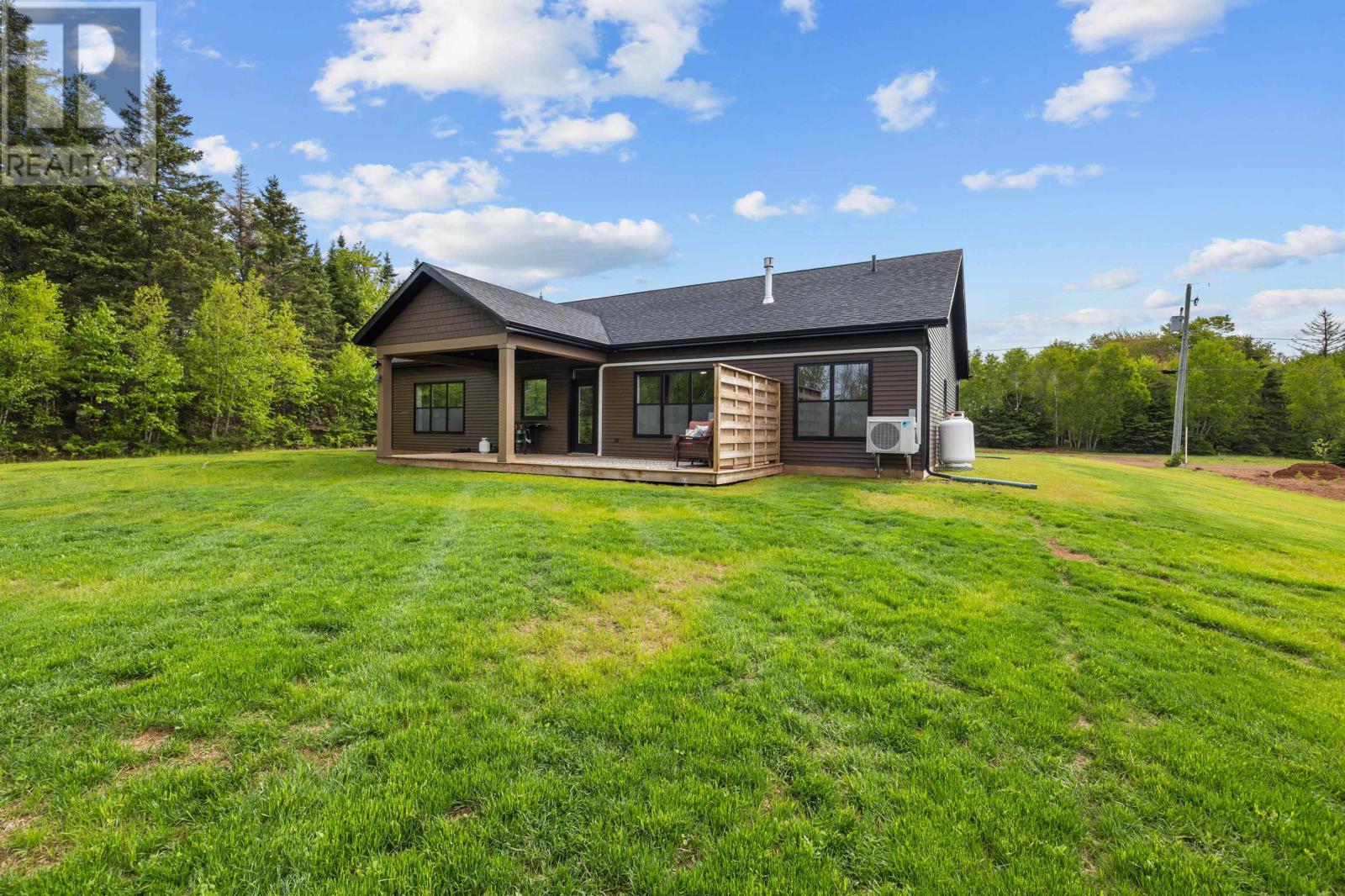 225 Shady Acres Drive, Brackley Beach, Prince Edward Island  C1E 2N8 - Photo 38 - 202614205