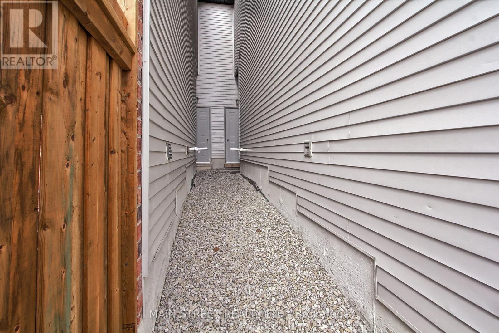 1137 Stantin Street, Innisfil (Lefroy), Ontario  L0L 1W0 - Photo 37 - N13435912