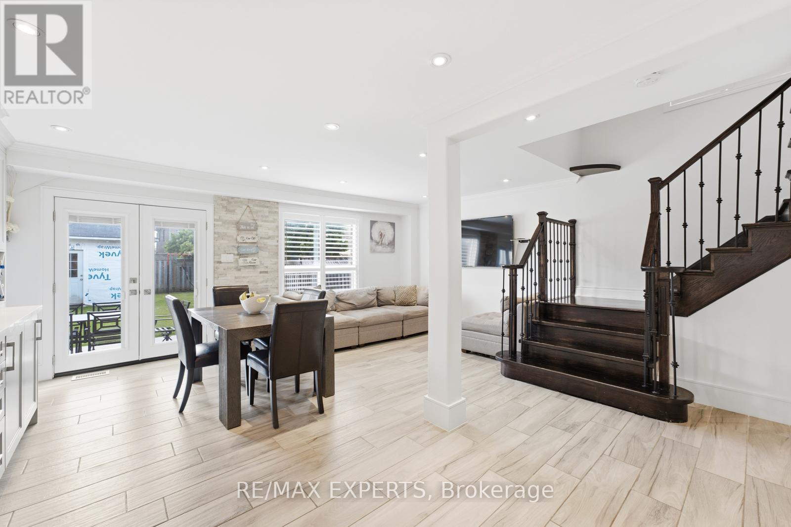 67 Seafield Road, Vaughan, Ontario  L6A 2H5 - Photo 11 - N13435924