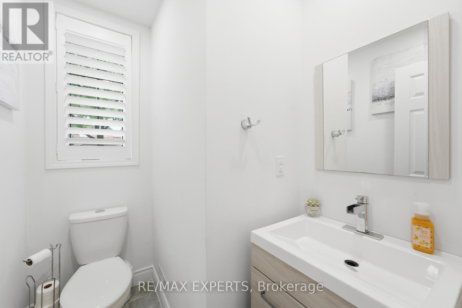 67 Seafield Road, Vaughan, Ontario  L6A 2H5 - Photo 14 - N13435924