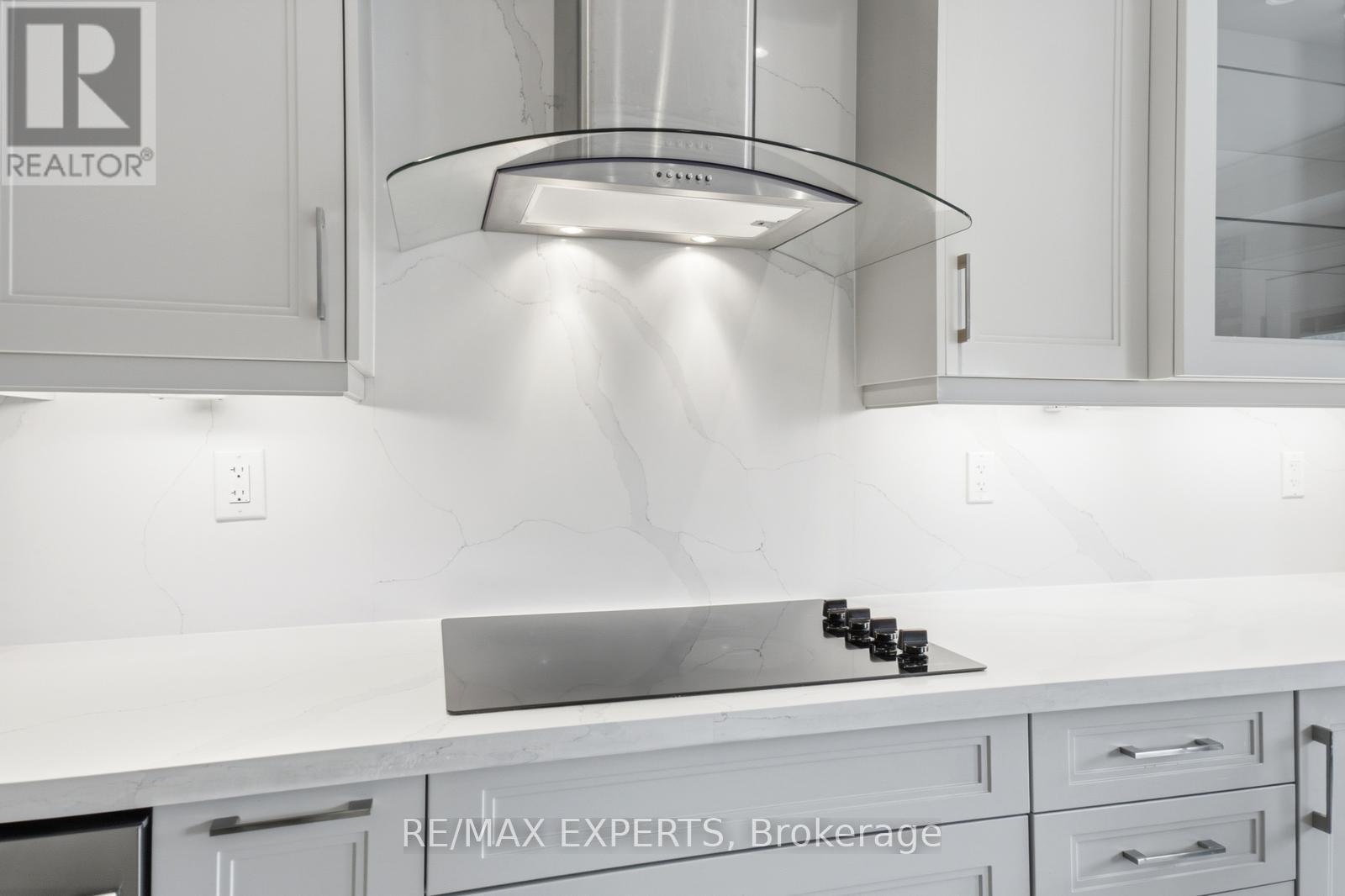67 Seafield Road, Vaughan, Ontario  L6A 2H5 - Photo 8 - N13435924