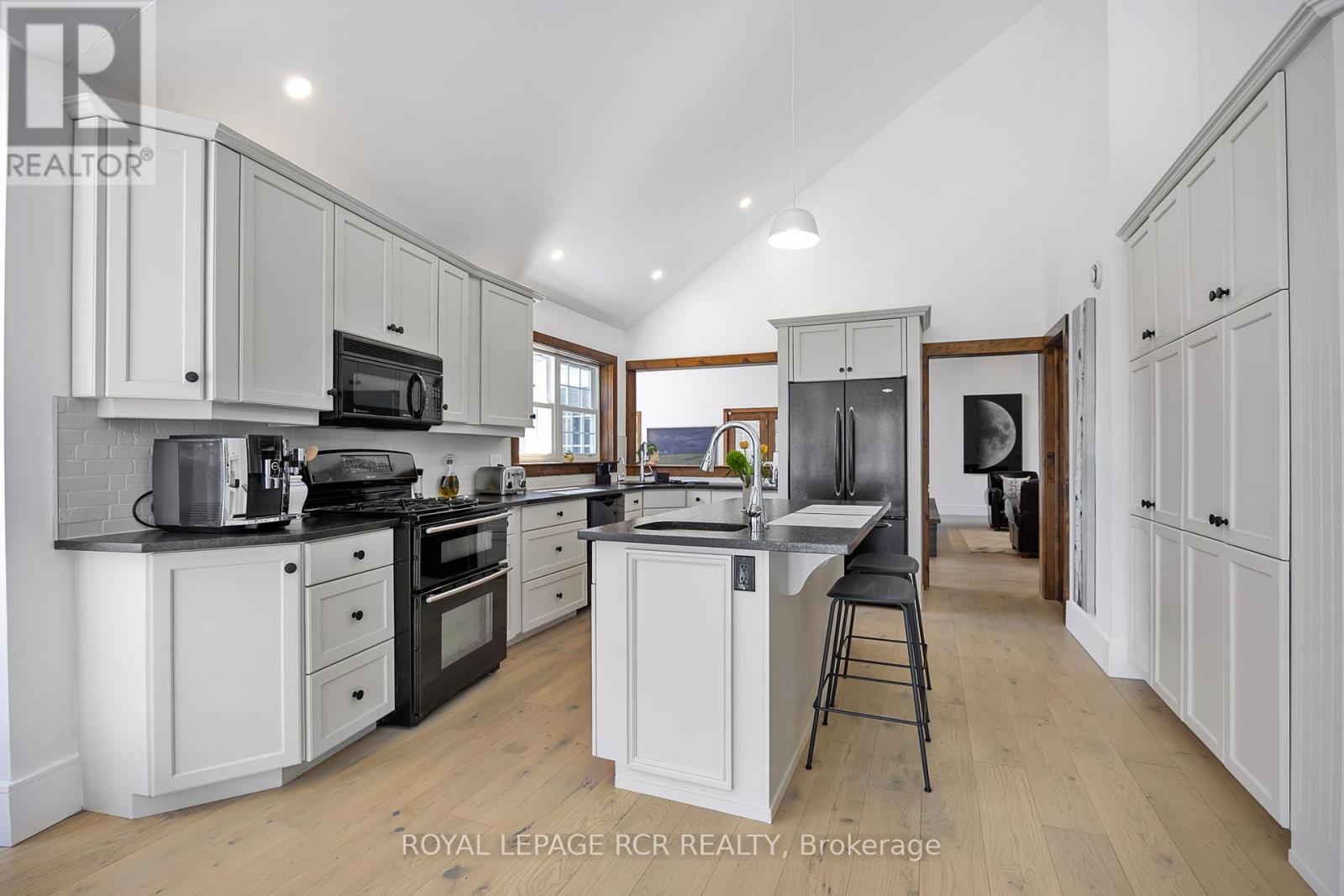 428510 25th Side Road, Mono, Ontario  L9V 1G4 - Photo 12 - X12114588