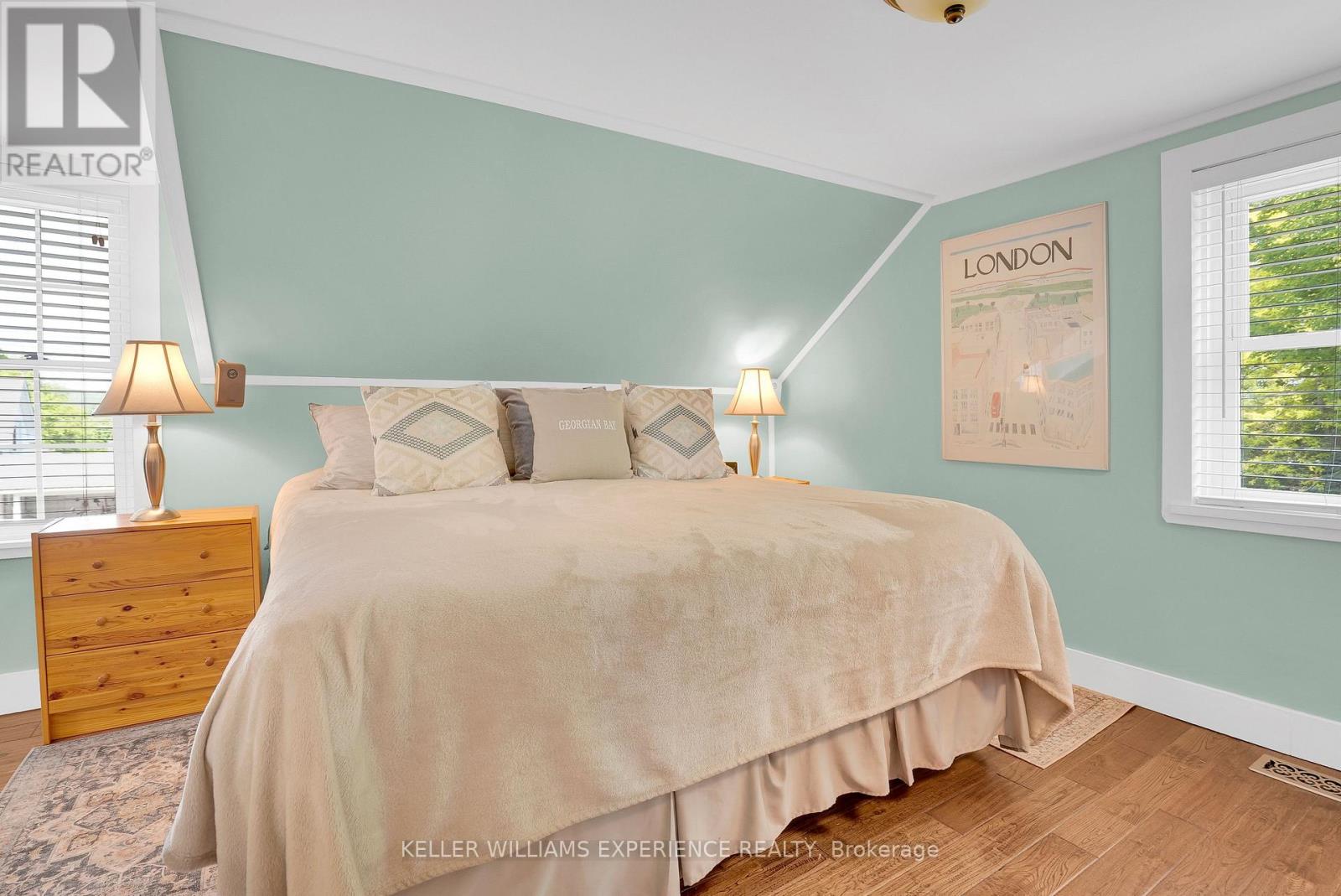 15 Leonard Avenue, Penetanguishene, Ontario  L9M 1E3 - Photo 26 - S13435928