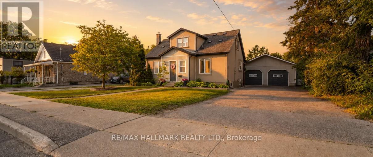 225 INNISFIL STREET, Barrie, Ontario