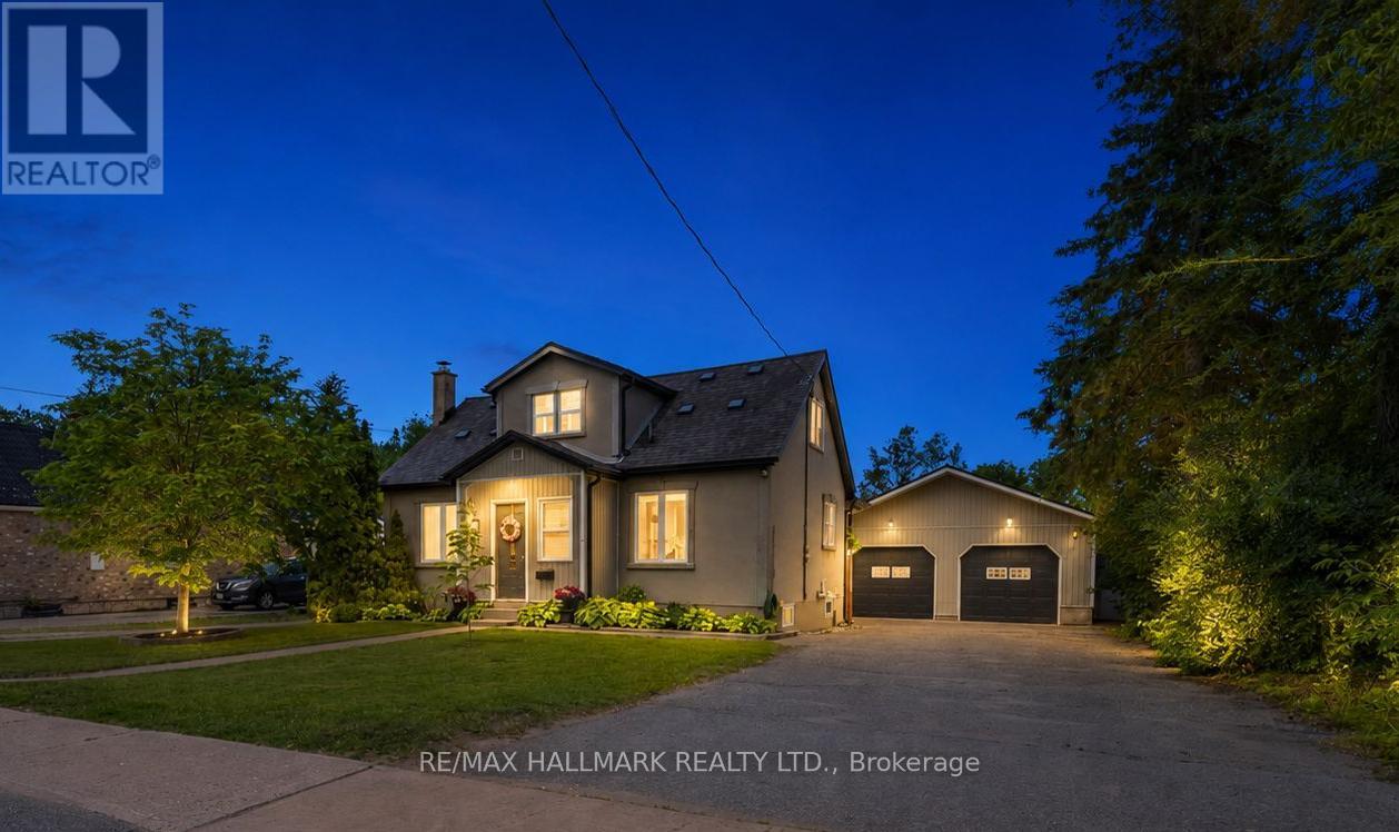 225 Innisfil Street, Barrie, Ontario  L4N 3E9 - Photo 2 - S13435996