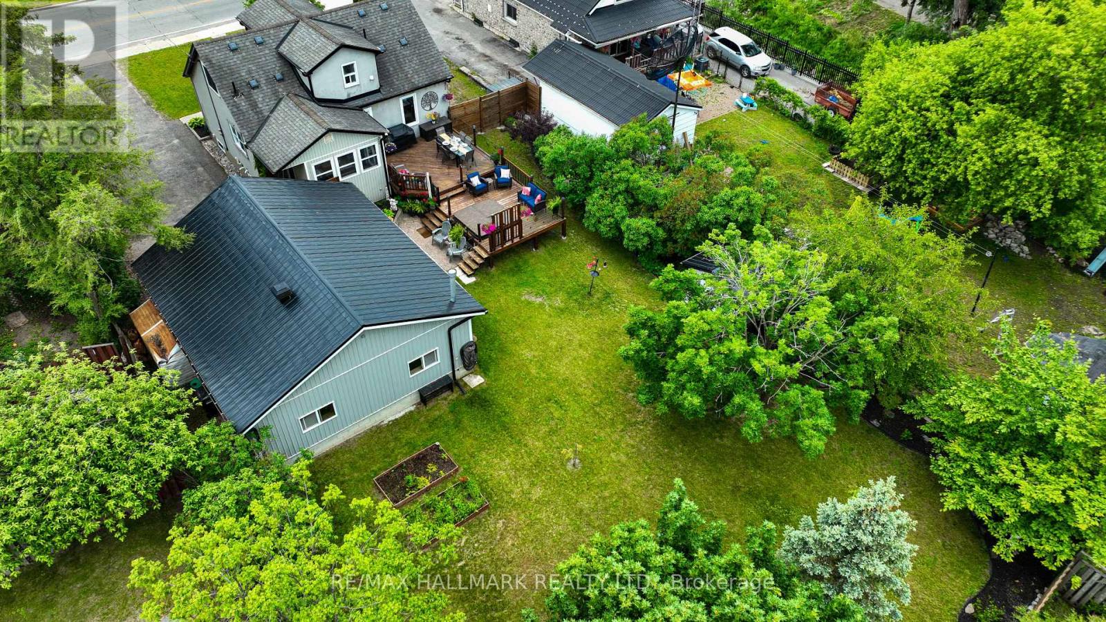 225 Innisfil Street, Barrie, Ontario  L4N 3E9 - Photo 30 - S13435996