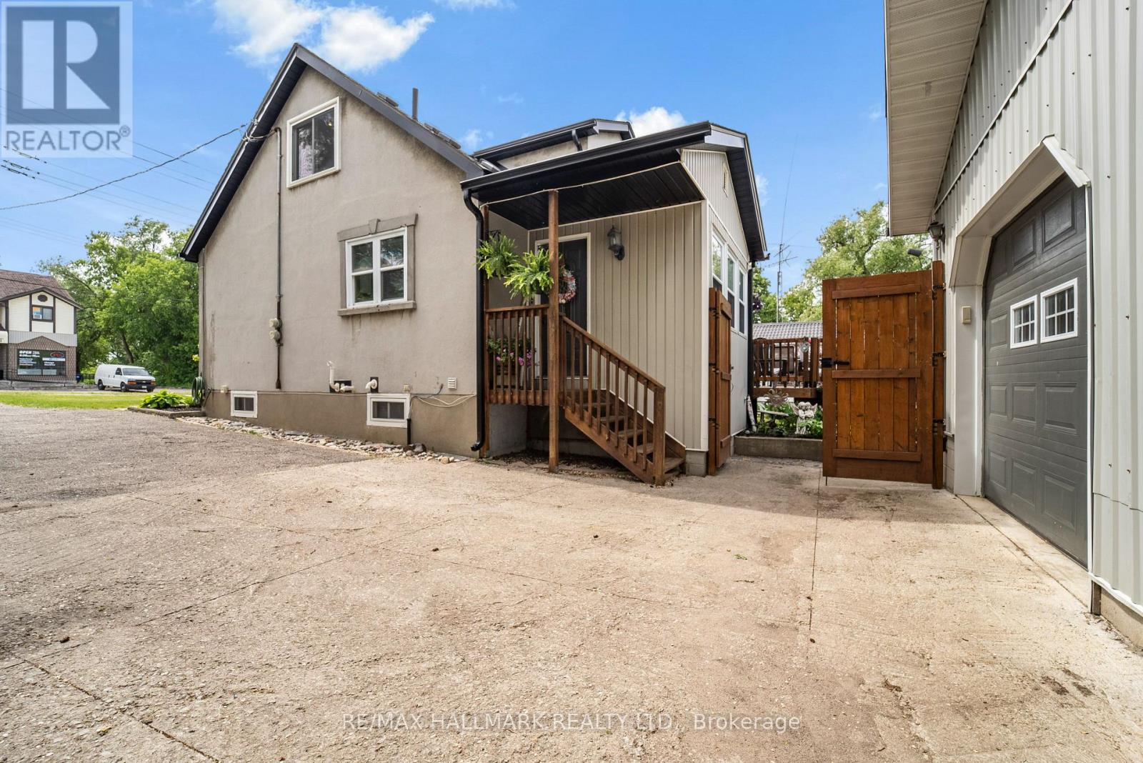 225 Innisfil Street, Barrie, Ontario  L4N 3E9 - Photo 33 - S13435996