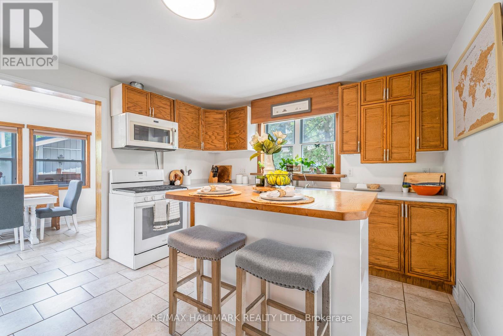 225 Innisfil Street, Barrie, Ontario  L4N 3E9 - Photo 7 - S13435996