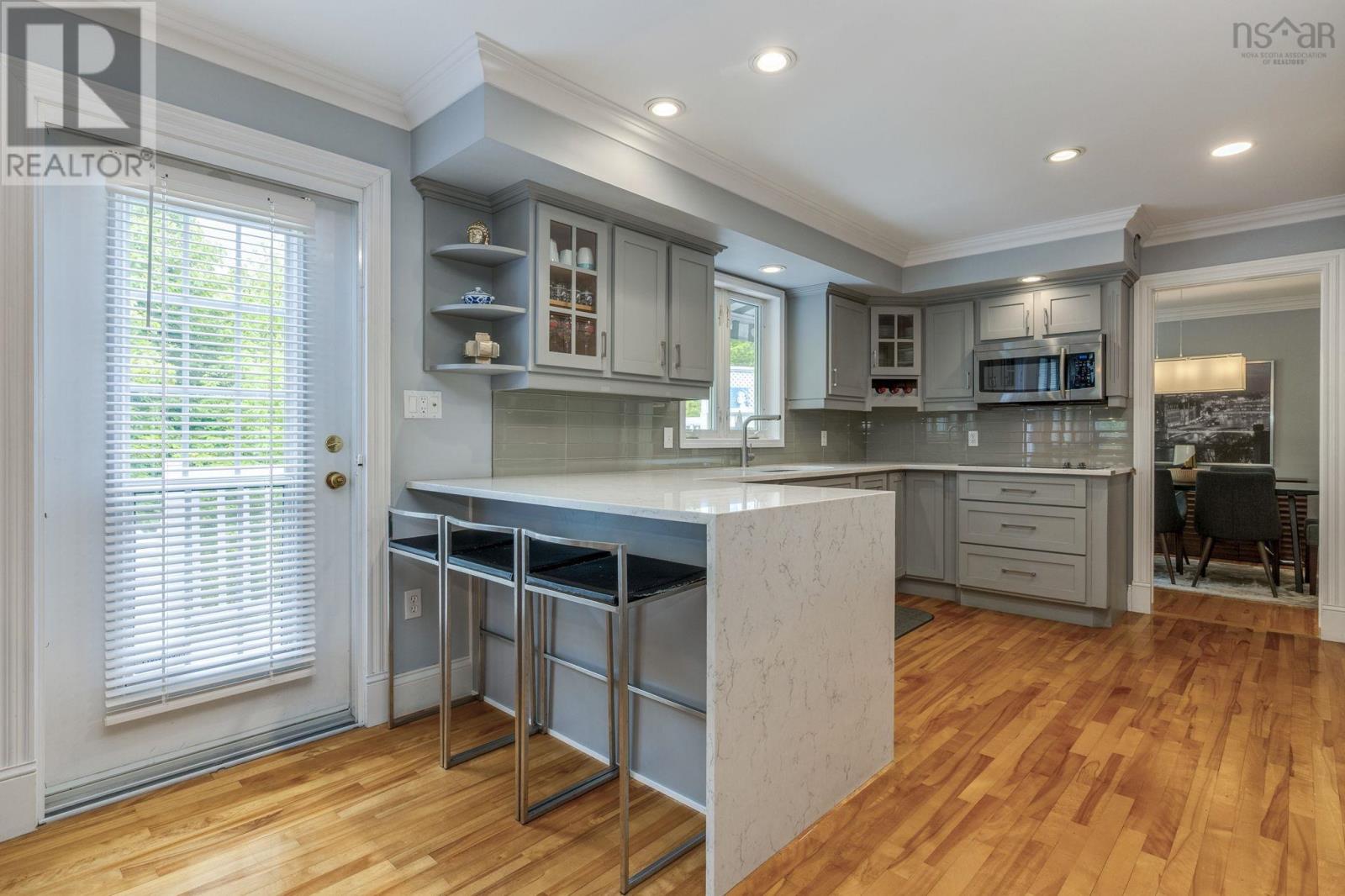 74 Golf Links Road, Bedford, Nova Scotia  B4A 2J3 - Photo 14 - 202614112
