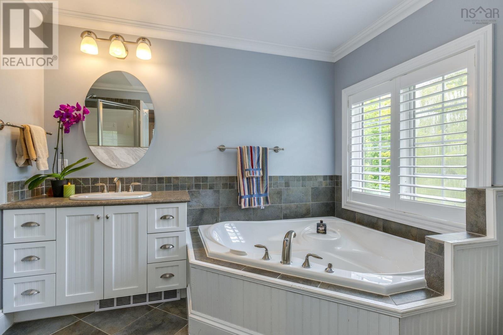74 Golf Links Road, Bedford, Nova Scotia  B4A 2J3 - Photo 32 - 202614112
