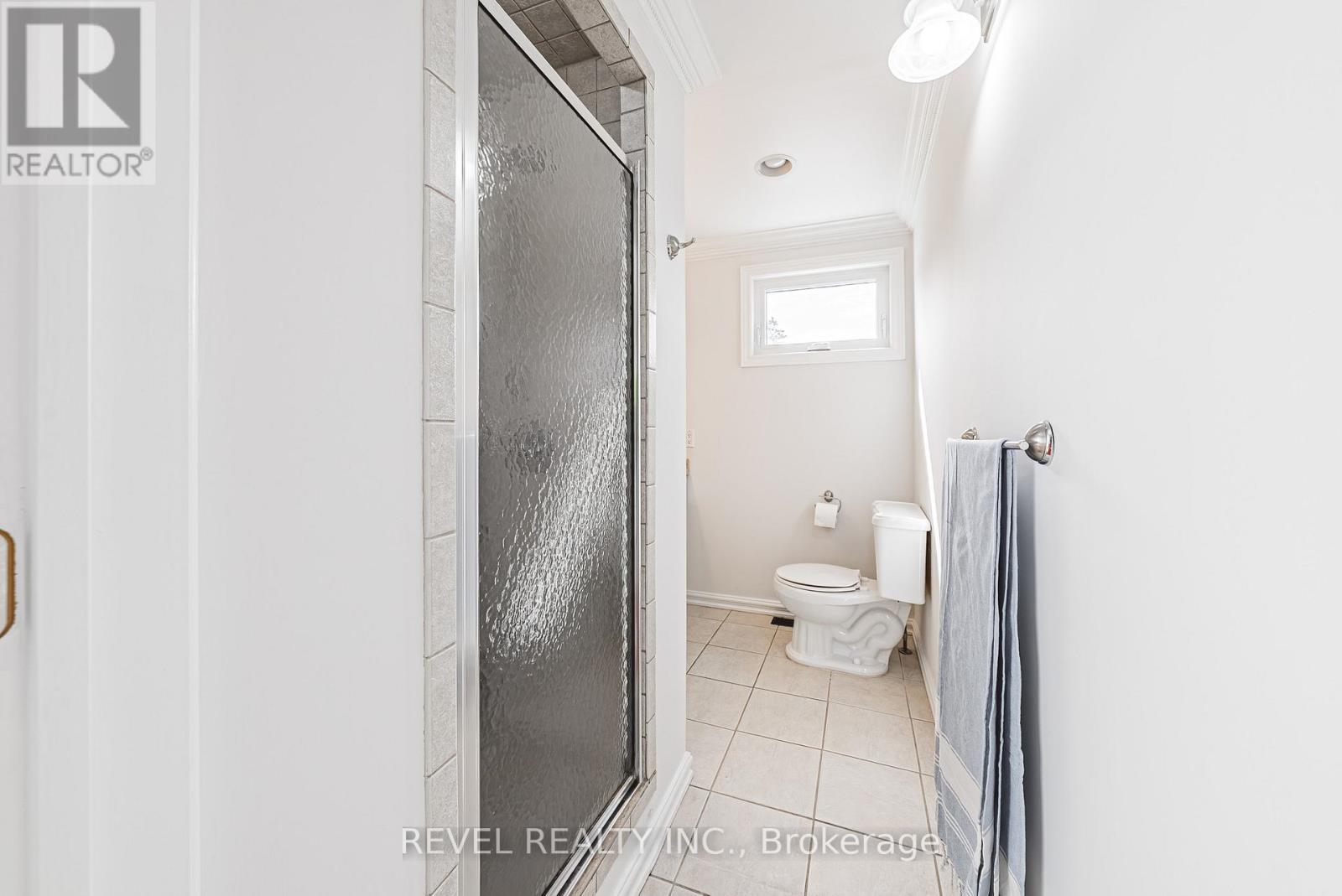 2546 Robinson Street, Mississauga, Ontario  L5C 2P3 - Photo 24 - W13435880