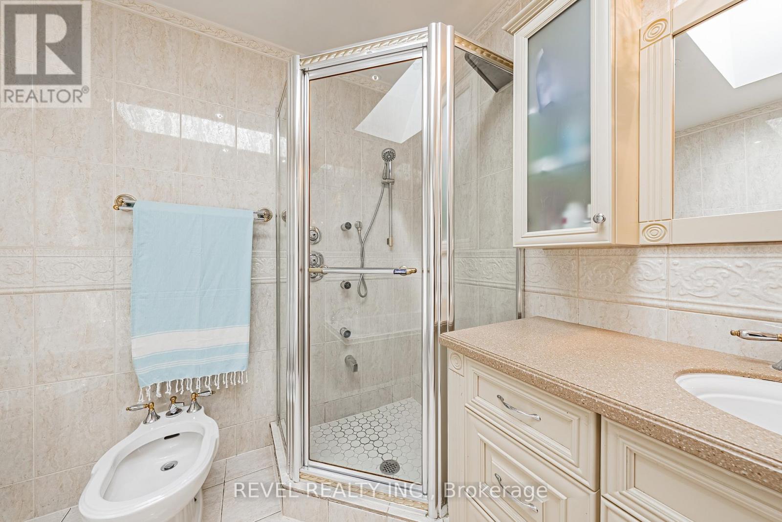 2546 Robinson Street, Mississauga, Ontario  L5C 2P3 - Photo 29 - W13435880