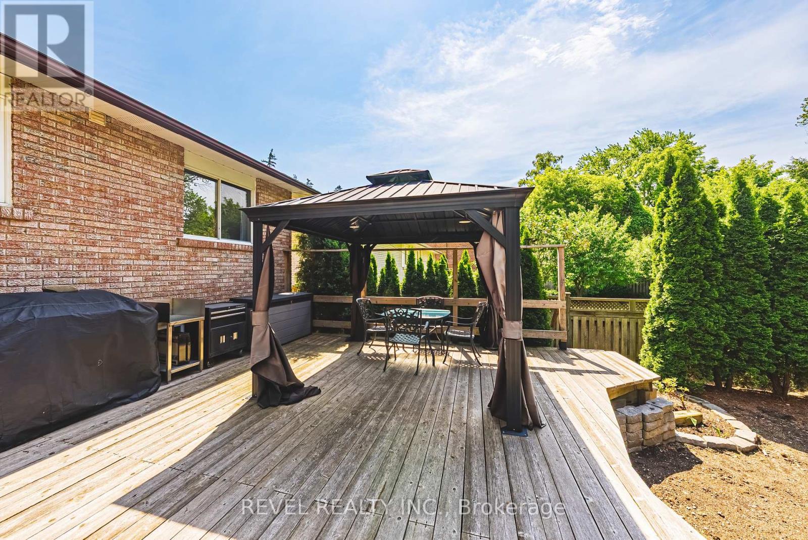 2546 Robinson Street, Mississauga, Ontario  L5C 2P3 - Photo 42 - W13435880