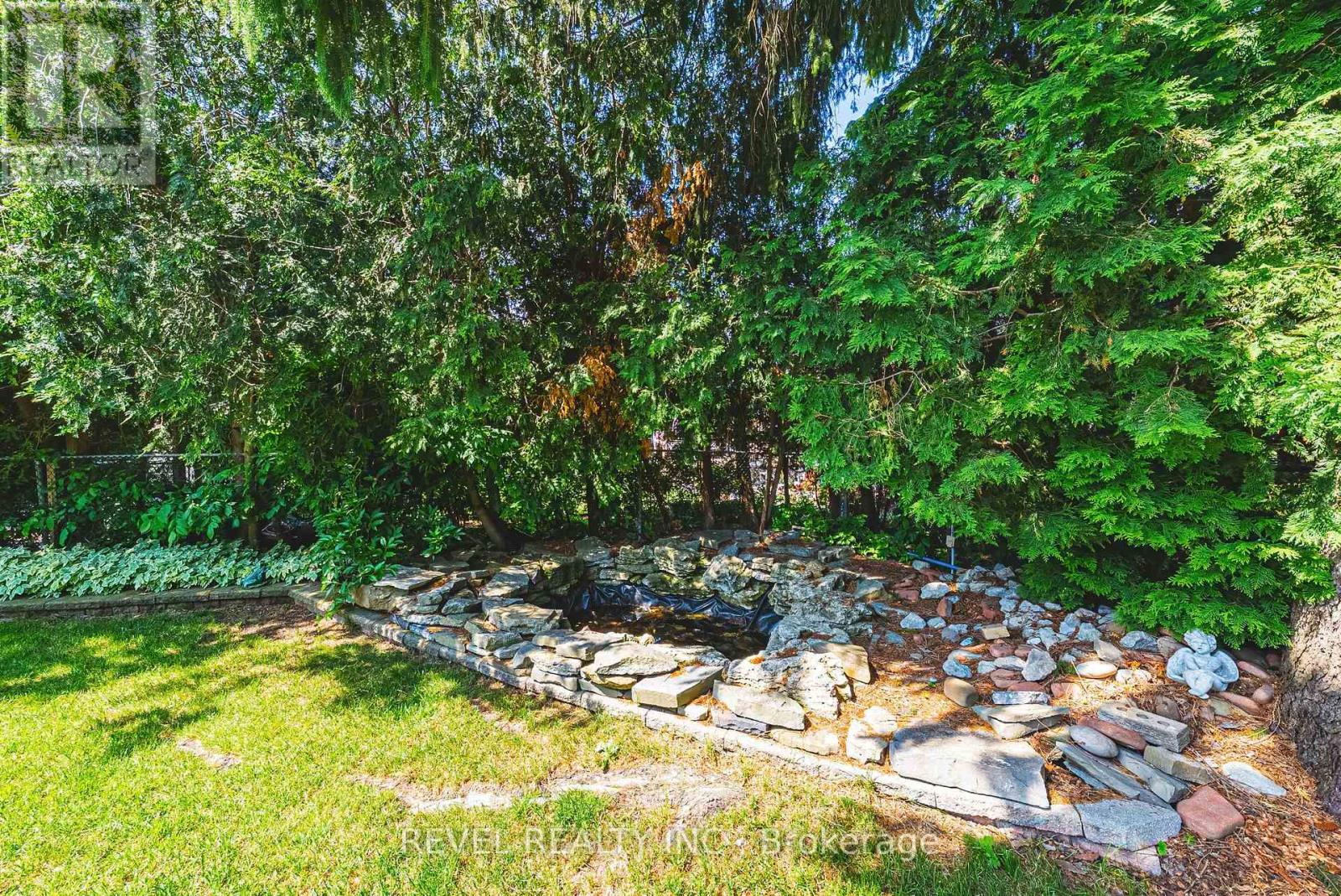 2546 Robinson Street, Mississauga, Ontario  L5C 2P3 - Photo 44 - W13435880