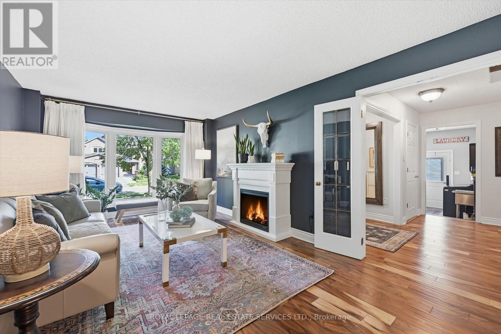 1399 Fieldcrest Lane, Oakville, Ontario  L6M 2W3 - Photo 6 - W13435934