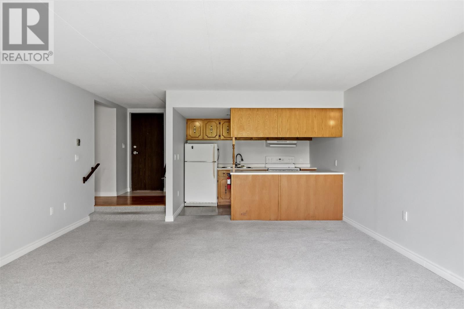 313 Macdonald Ave # 305, Sault Ste. Marie, Ontario  P6B 5Y9 - Photo 7 - SM260756