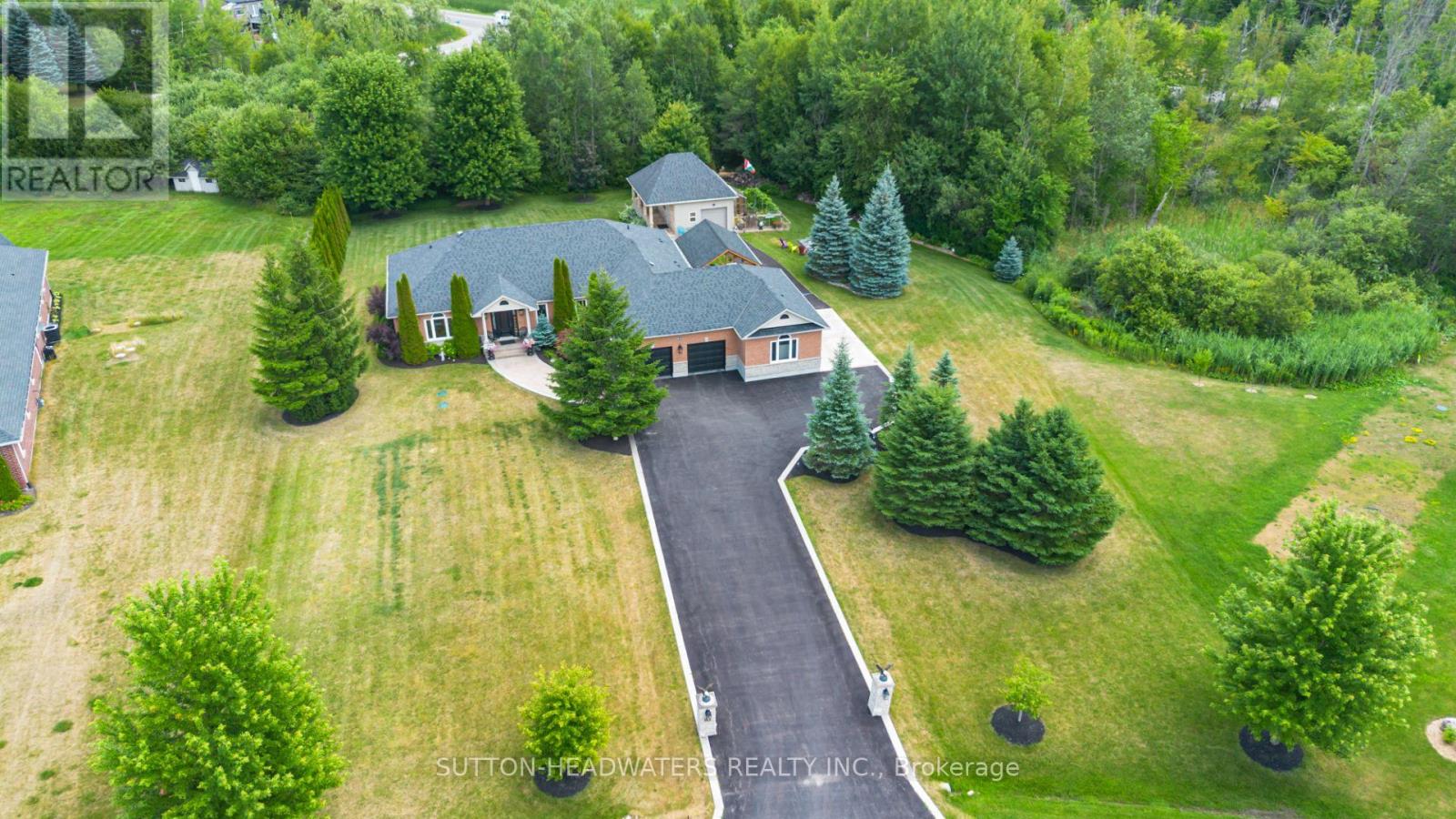 63 BROOKHAVEN CRESCENT, East Garafraxa, Ontario