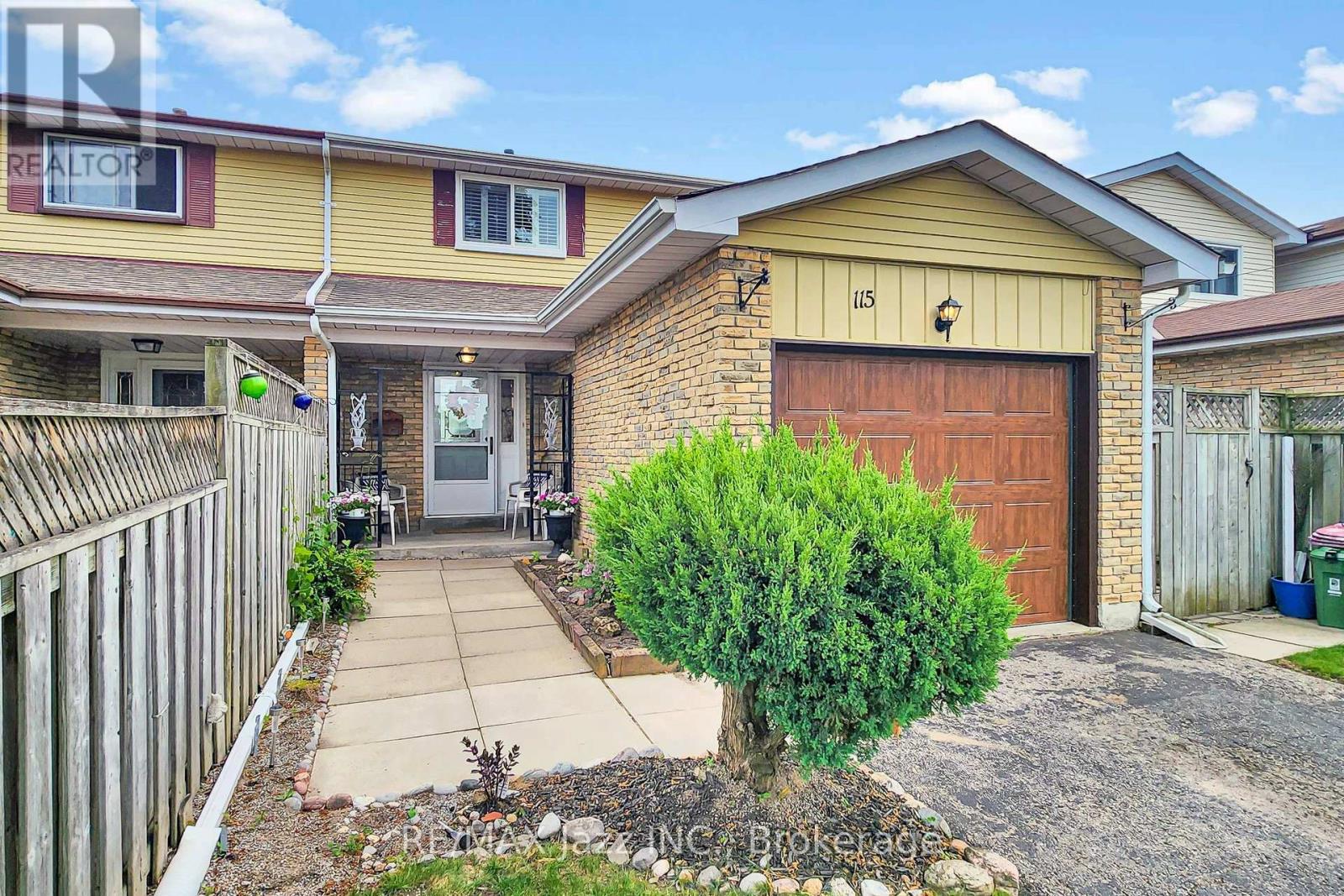 115 Glovers Road, Oshawa, Ontario  L1G 3Y1 - Photo 3 - E13436080