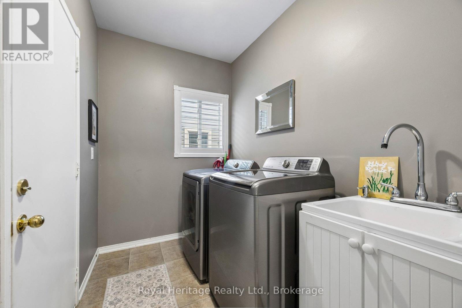 59 Bayberry Court, Whitby, Ontario  L1M 2L2 - Photo 23 - E13436108
