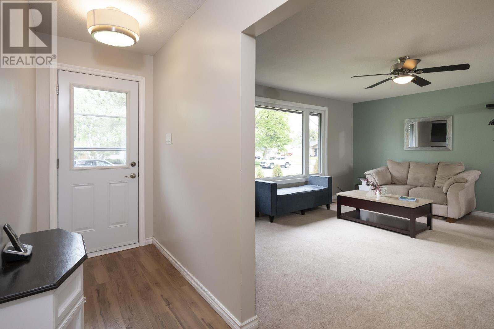 159 Woodside St, Thunder Bay, Ontario  P7A 7G4 - Photo 2 - TB2601421