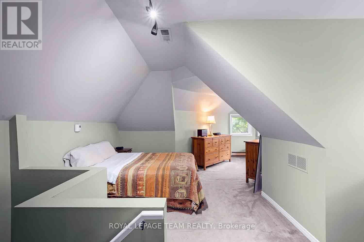 2 - 220 Wilbrod Avenue, Ottawa, Ontario  K1N 6L6 - Photo 21 - X13436042