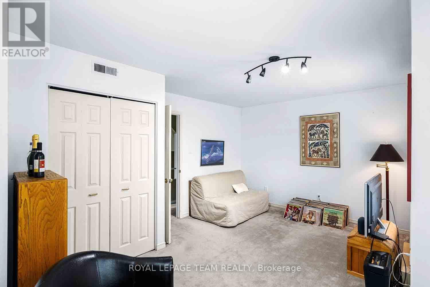 2 - 220 Wilbrod Avenue, Ottawa, Ontario  K1N 6L6 - Photo 32 - X13436042