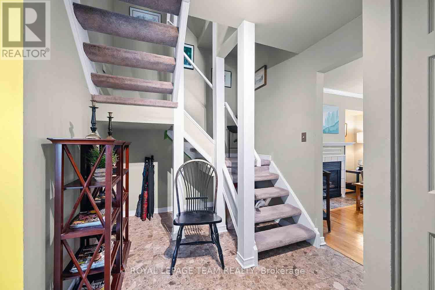 2 - 220 Wilbrod Avenue, Ottawa, Ontario  K1N 6L6 - Photo 4 - X13436042